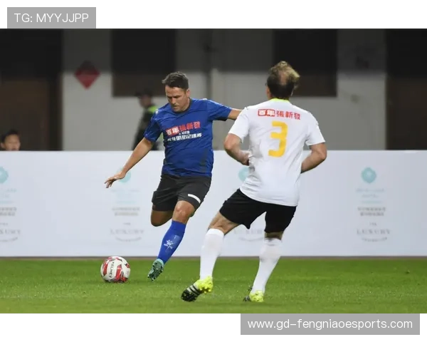 各大足球明星出场动画精粹集锦展现传奇瞬间与精彩时刻