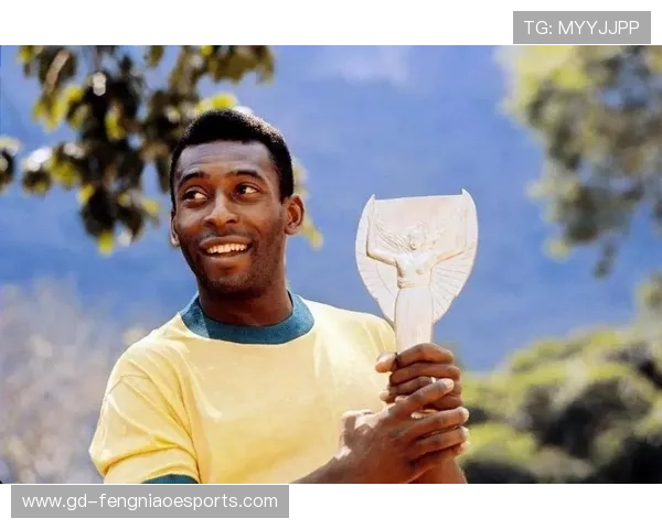 贫民窟少年逆袭成世界足球巨星的奋斗传奇与梦想追寻